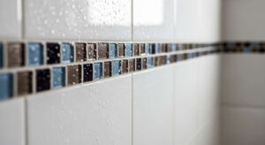 Schimmel op voegen verwijderen: de methode die werkt zonder dat je opnieuw hoeft te voegen